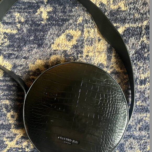 Orseund Iris Black Leather Le Circle Bag - Picture 4 of 5